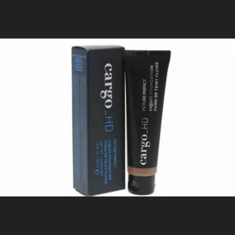 Cargo_HD Picture Perfect 7W Liquid Foundation 1 oz